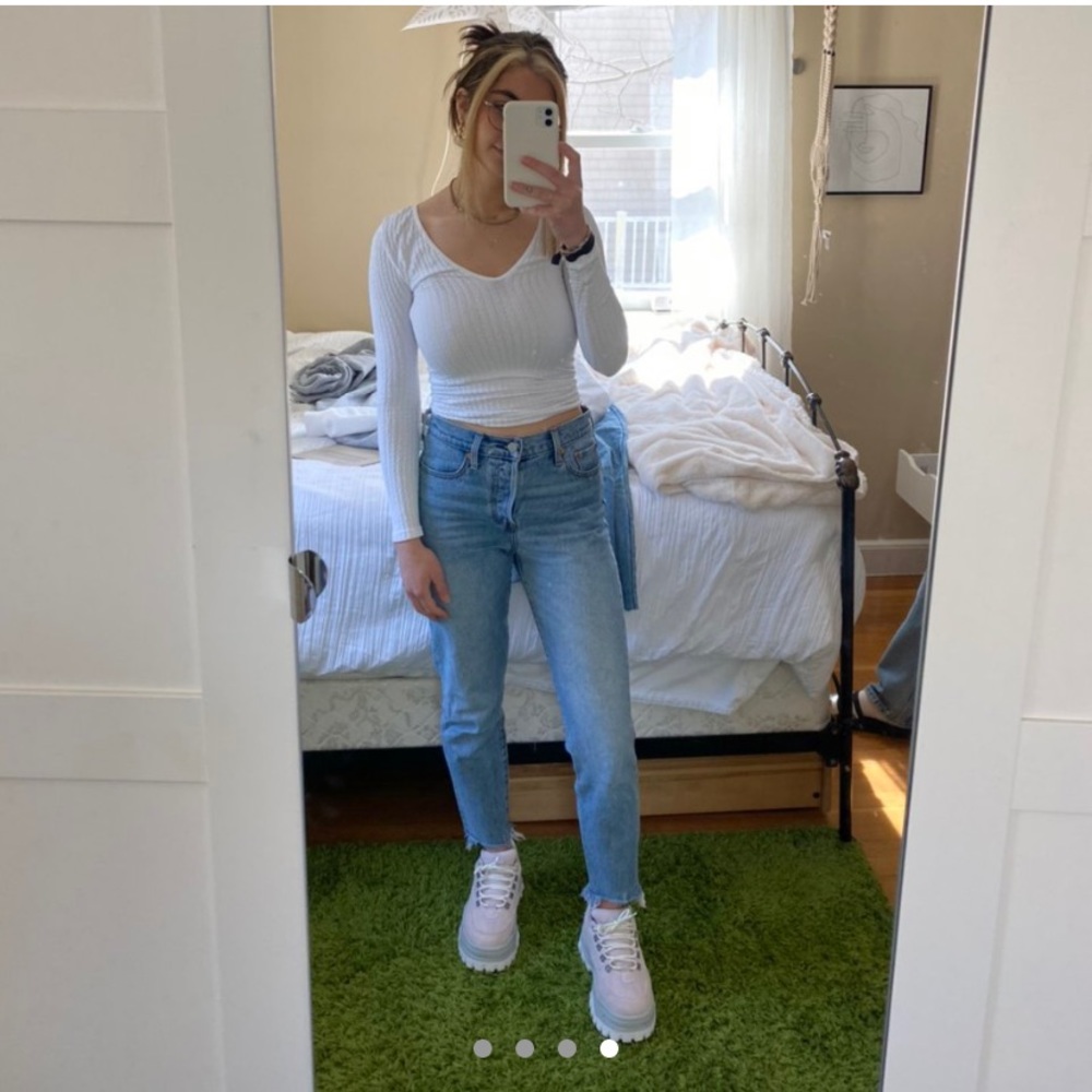 SOLD - Picture 4 of 4